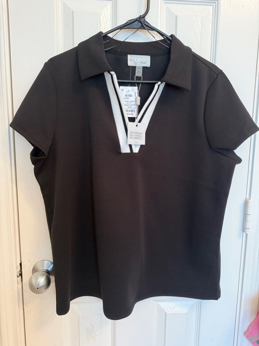 Cupio Black Short Sleeve Polo Top with White V-Neck Trim